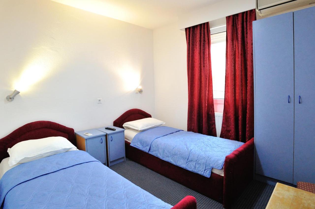 Hotel Lav Neum Ngoại thất bức ảnh