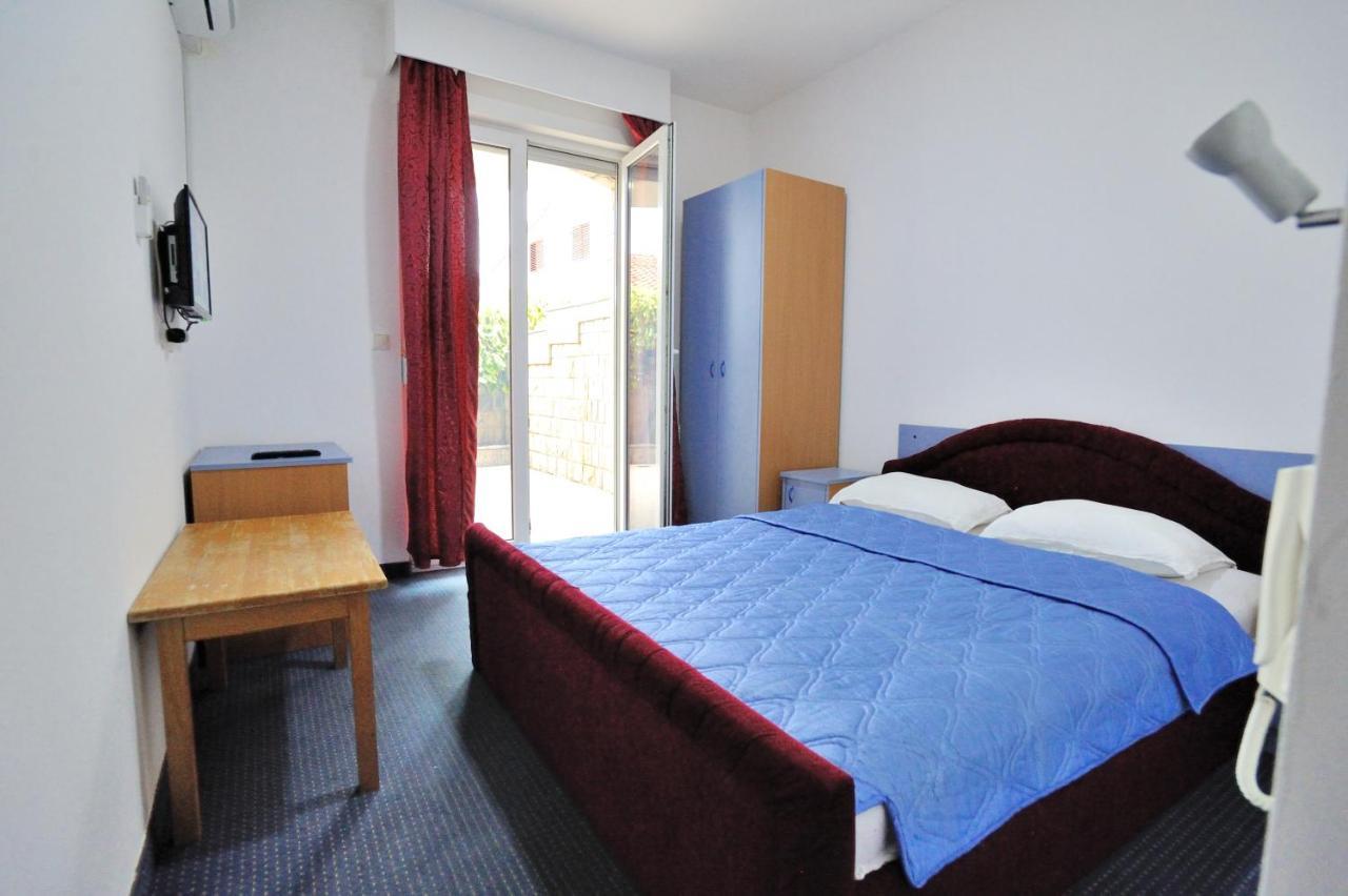 Hotel Lav Neum Ngoại thất bức ảnh