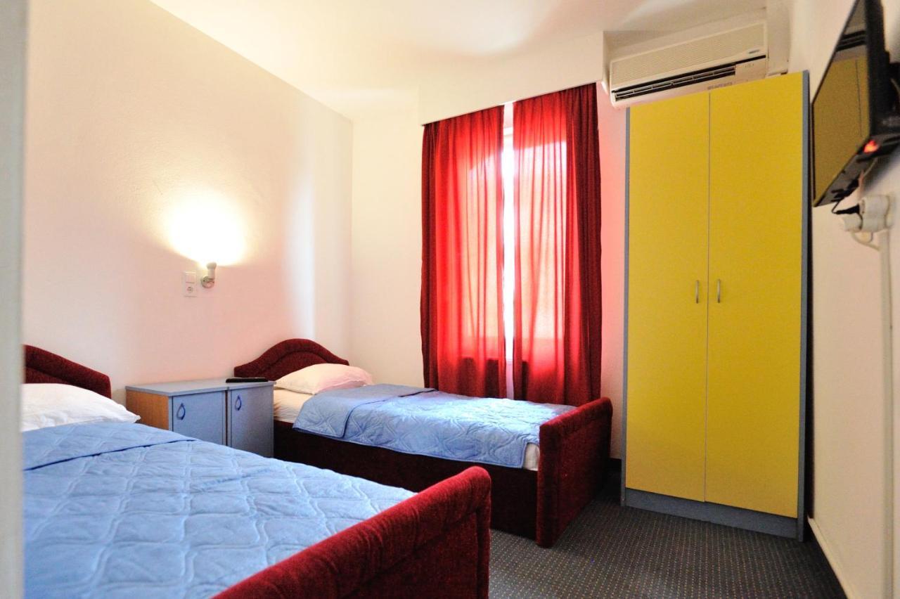 Hotel Lav Neum Ngoại thất bức ảnh