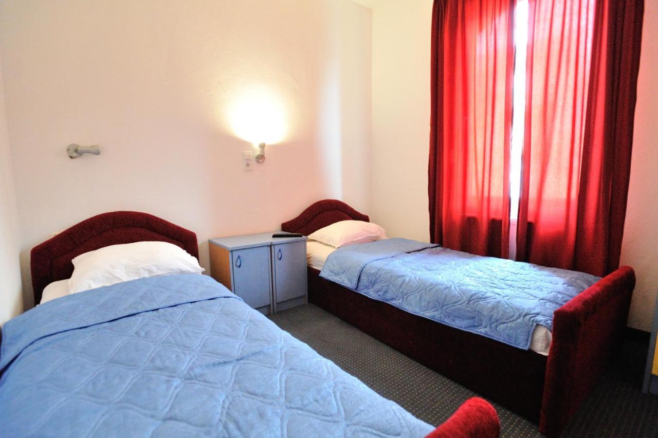 Hotel Lav Neum Ngoại thất bức ảnh