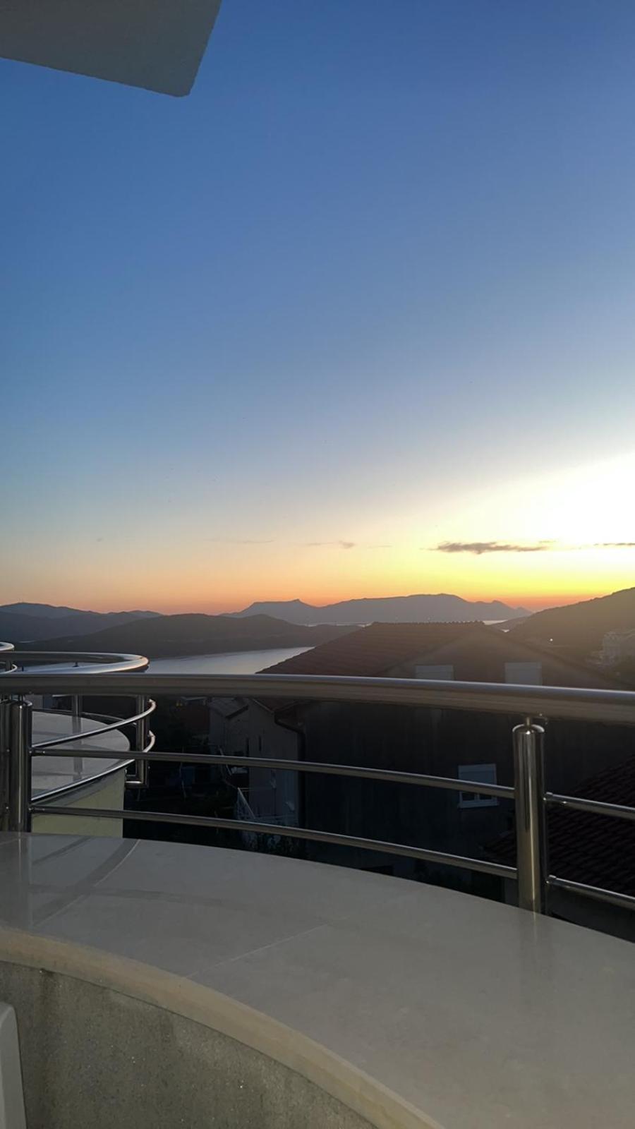 Hotel Lav Neum Ngoại thất bức ảnh